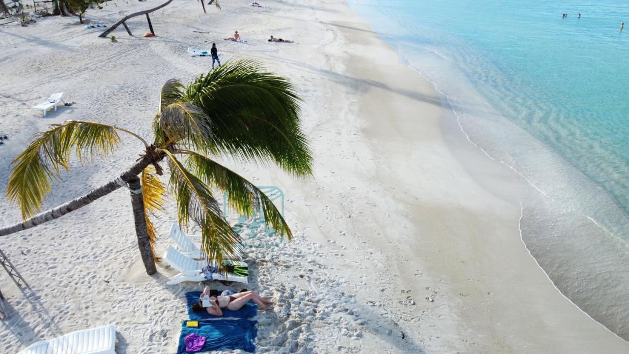 Moodhumaa Inn Guraidhoo (Kaafu Atoll) Exterior foto